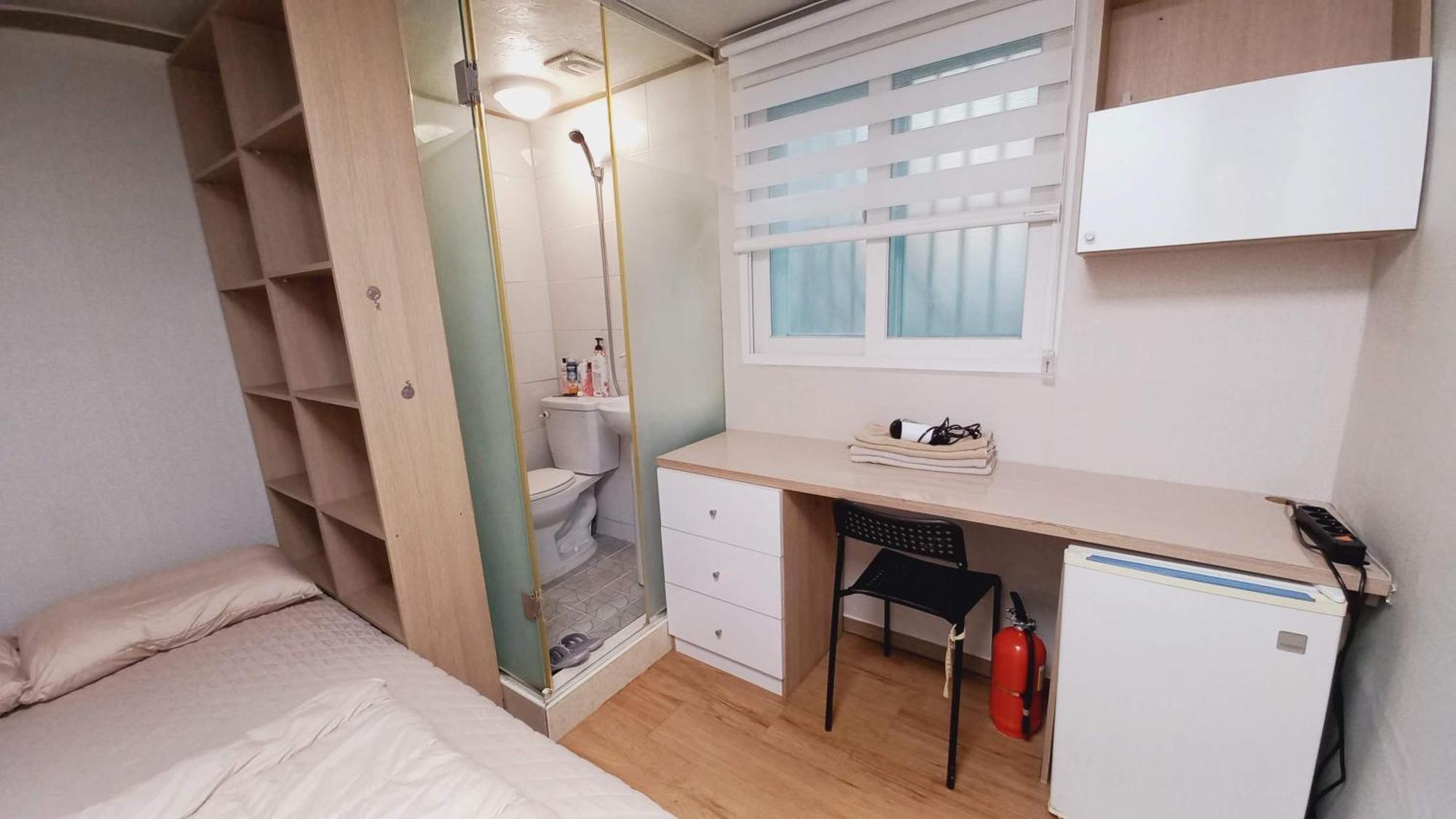 Haechi Stay Guesthouse - For Foreigners Only Seoel Buitenkant foto